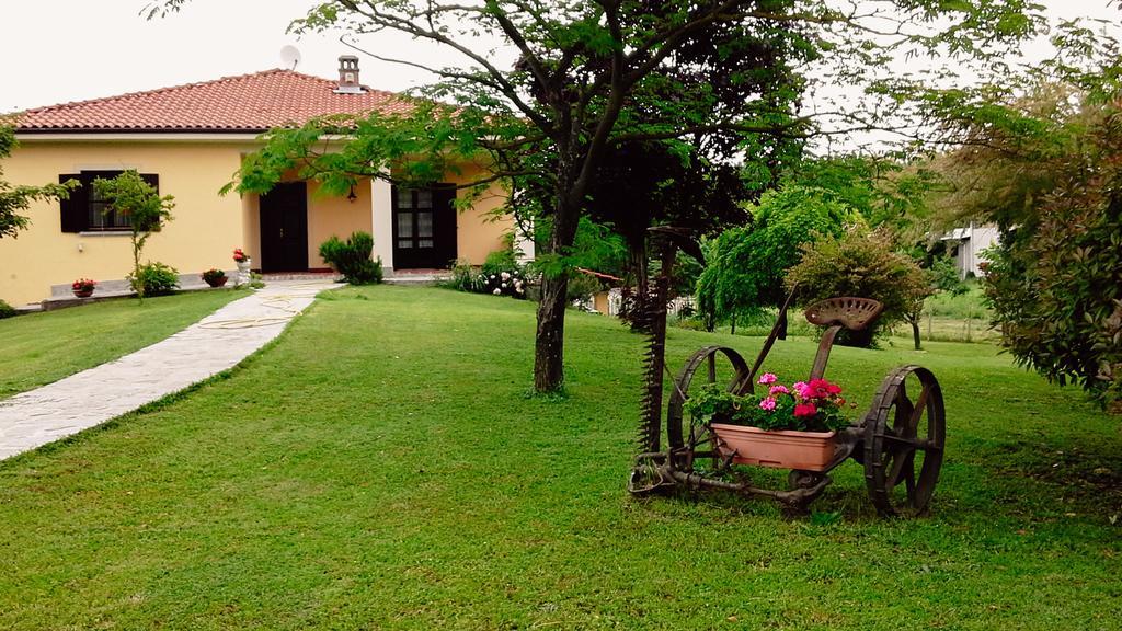 La Casetta Di Lina Villaromagnano Luaran gambar