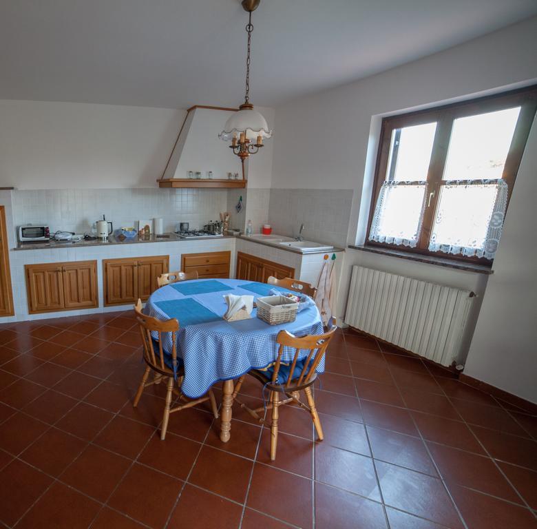 La Casetta Di Lina Villaromagnano Luaran gambar